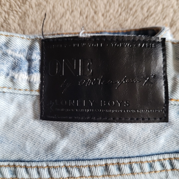One Teaspoon Lonely Boy heavily distressed relaxed fit boyfriend jeans size 28 - Picture 9 of 16